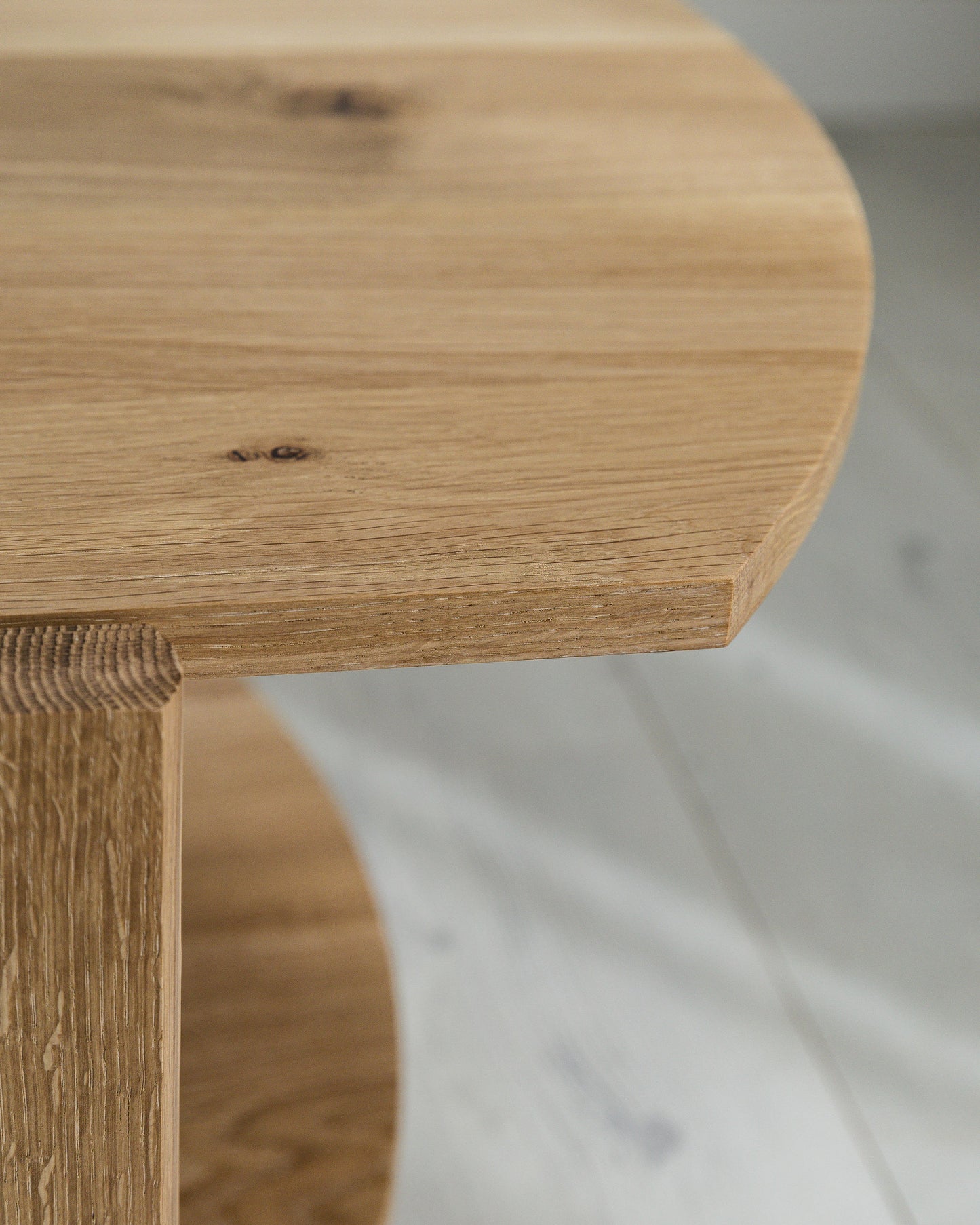 'Pennywell' Oak Coffee Table With Shelf