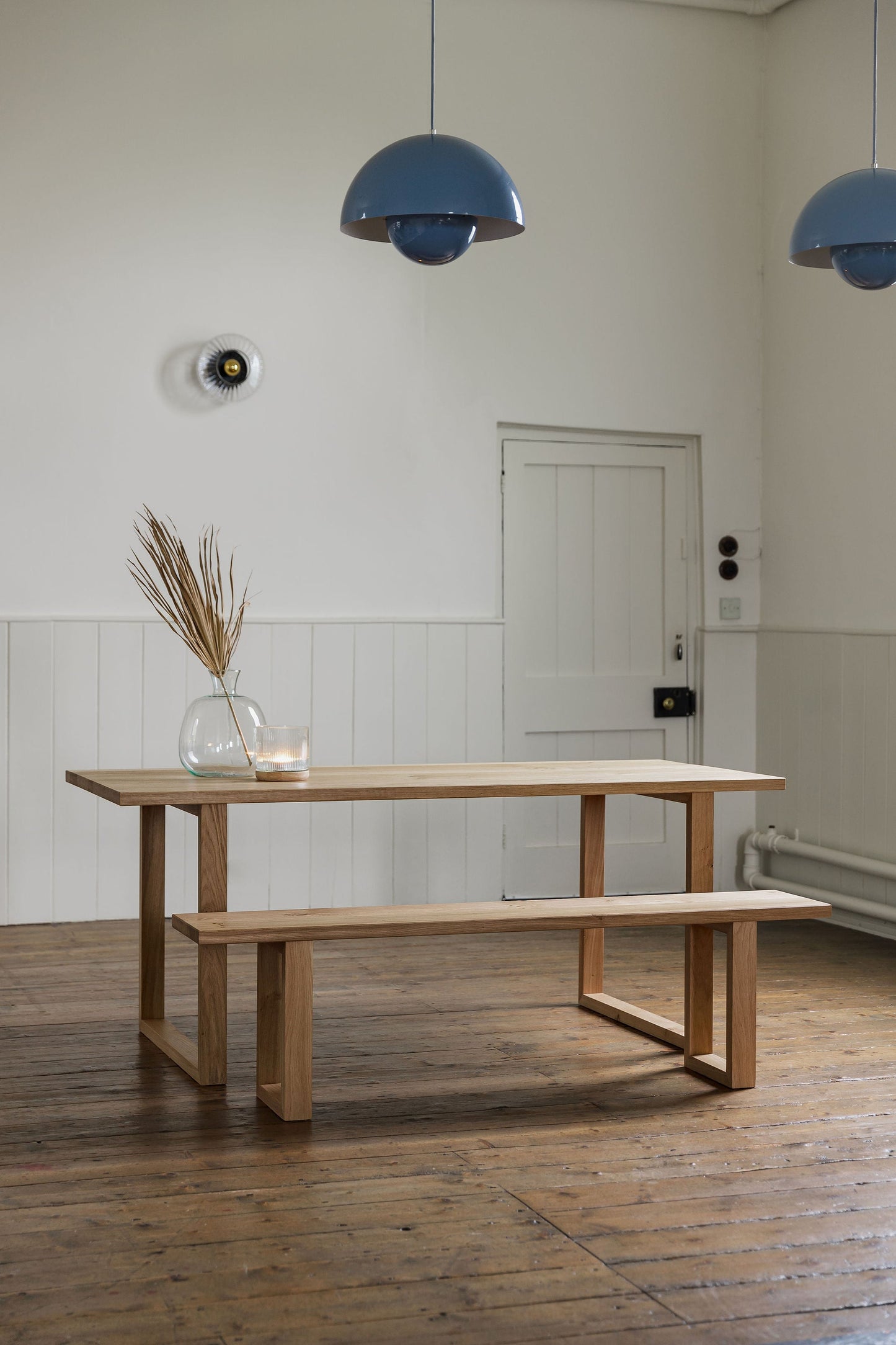 SALE - READY TO SHIP 'Sussex' Rectangular Solid Oak Dining Table 4-8 Seater
