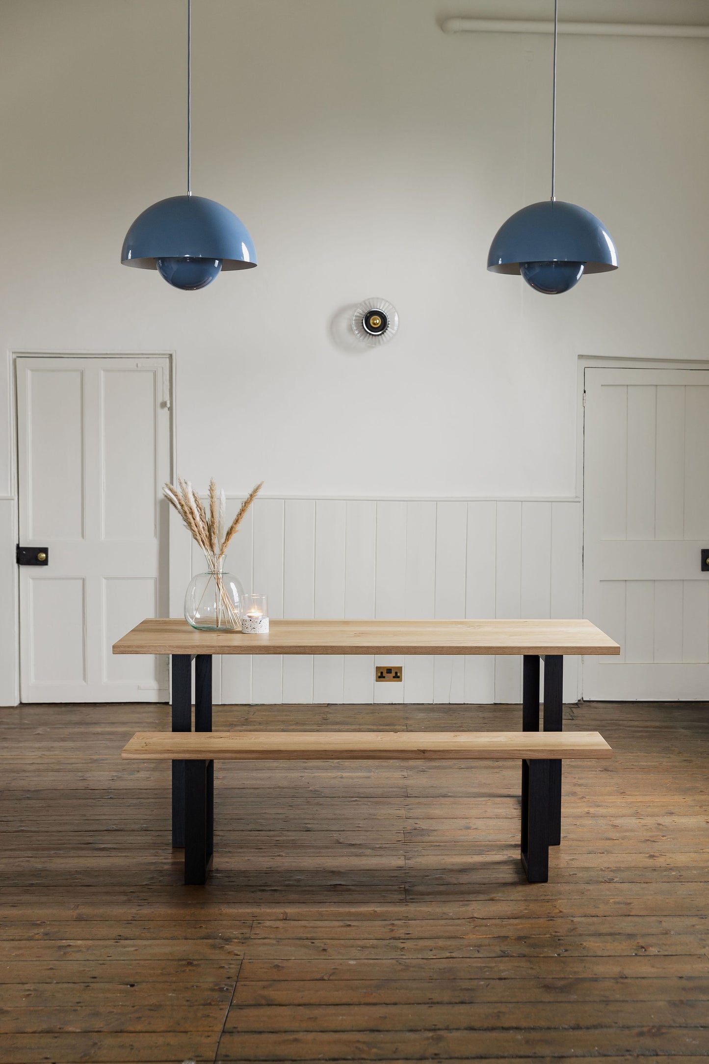 'Sussex' Solid Oak Dining Table 4-8 Seater. Black Oak Leg Version