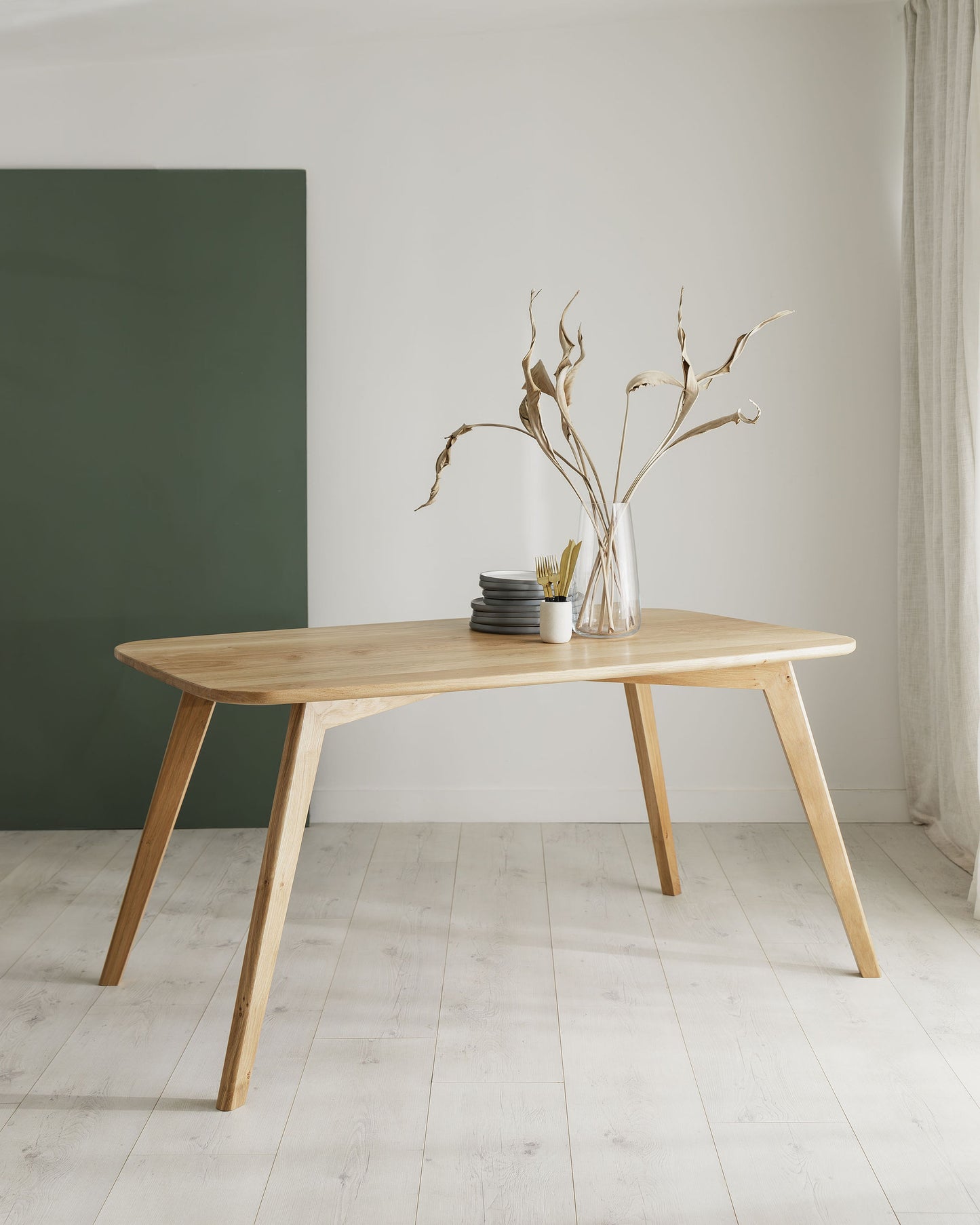 'Orchard' Shaped Solid Oak Dining Table With Tapered Legs. 4, 6, 8 Seater Options Available