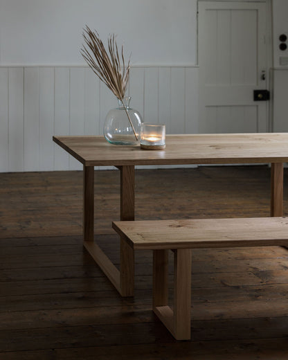 SALE - READY TO SHIP 'Sussex' Rectangular Solid Oak Dining Table 4-8 Seater