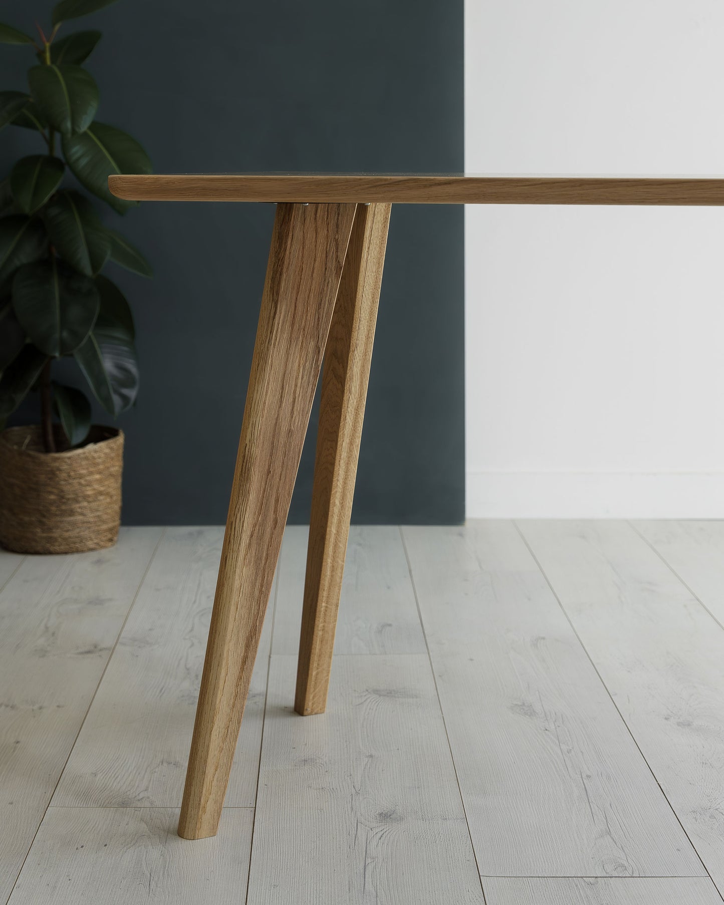 'Brigstocke' Solid Oak Desk With Rounded Corners