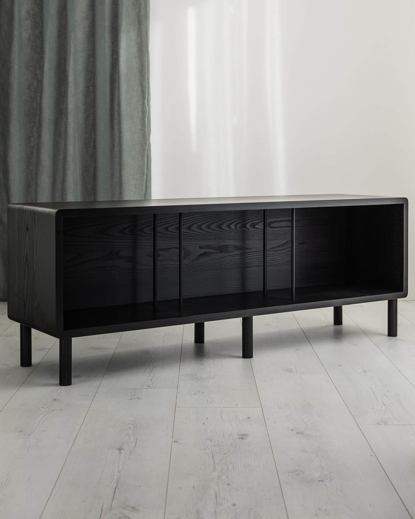 'Claremont' BLACK SPECIAL EDITION Oak Record Player Stand With Vinyl Storage