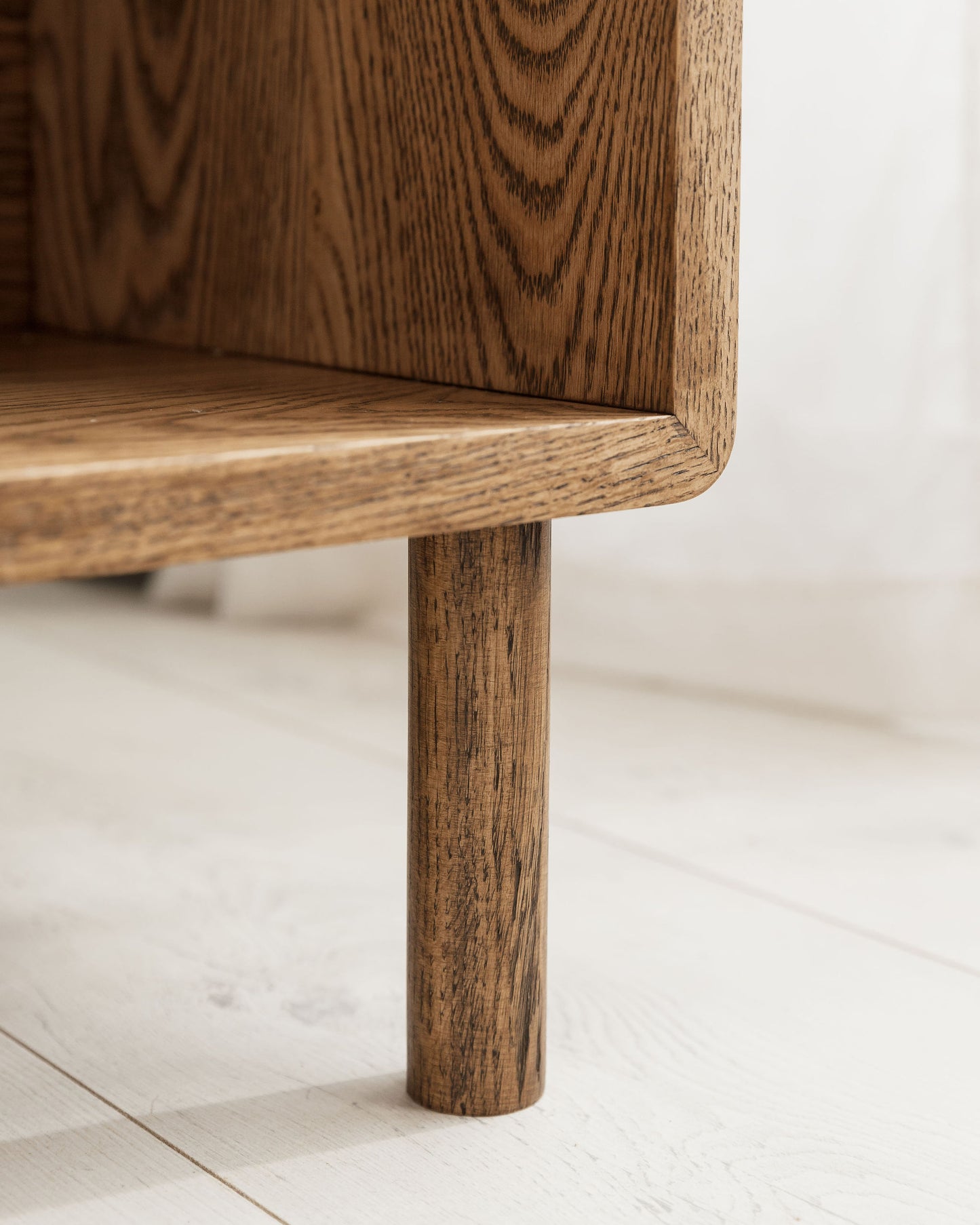 'Claremont' Dark Oak Record Vinyl Storage Unit With Oak Dividers And Rounded Edges